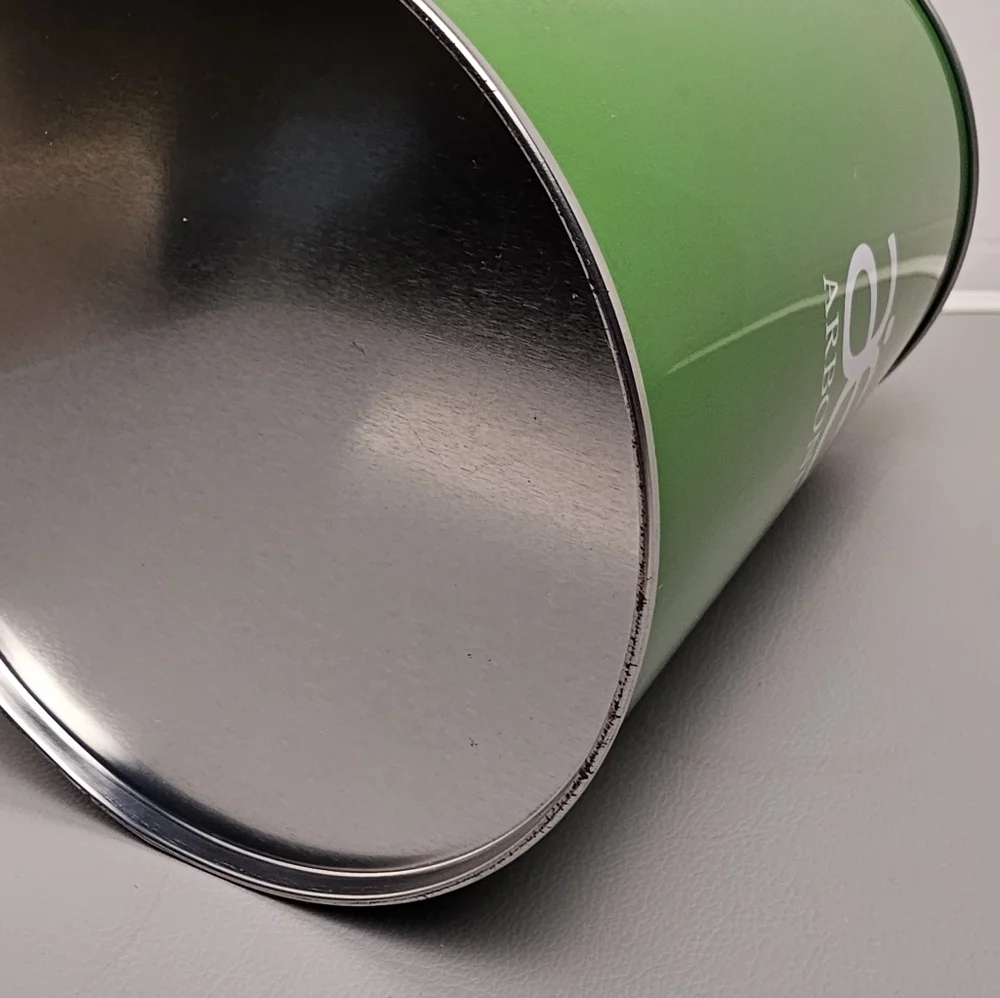 [Arbonne] Signature Green Storage Tin - Picture 7 of 16